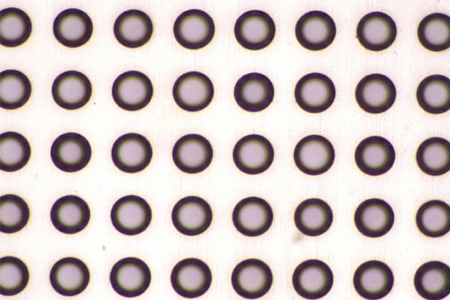 laser-micro-drilling